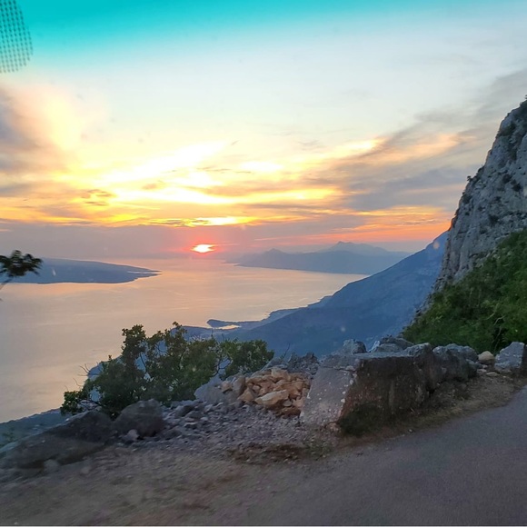 Meet your Posher, Inna - Picture 1 of 1